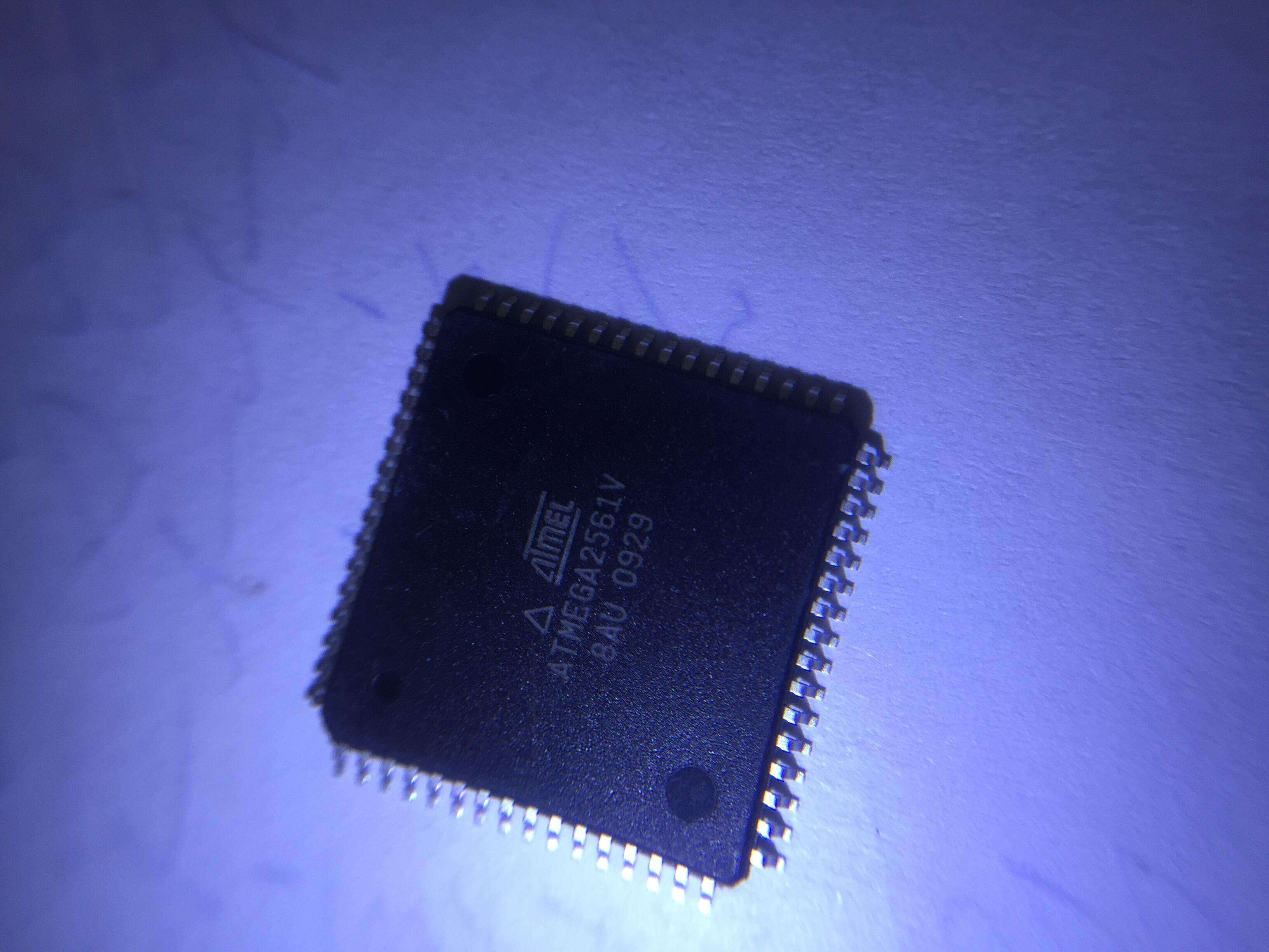 ATMEGA2561V-8AU